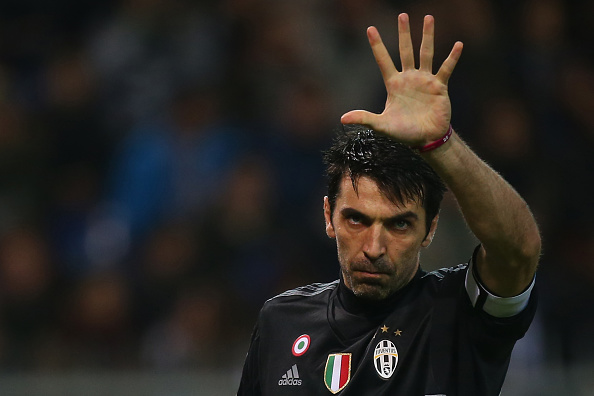  Video – Top 10 saves from the legendary Gianluigi Buffon