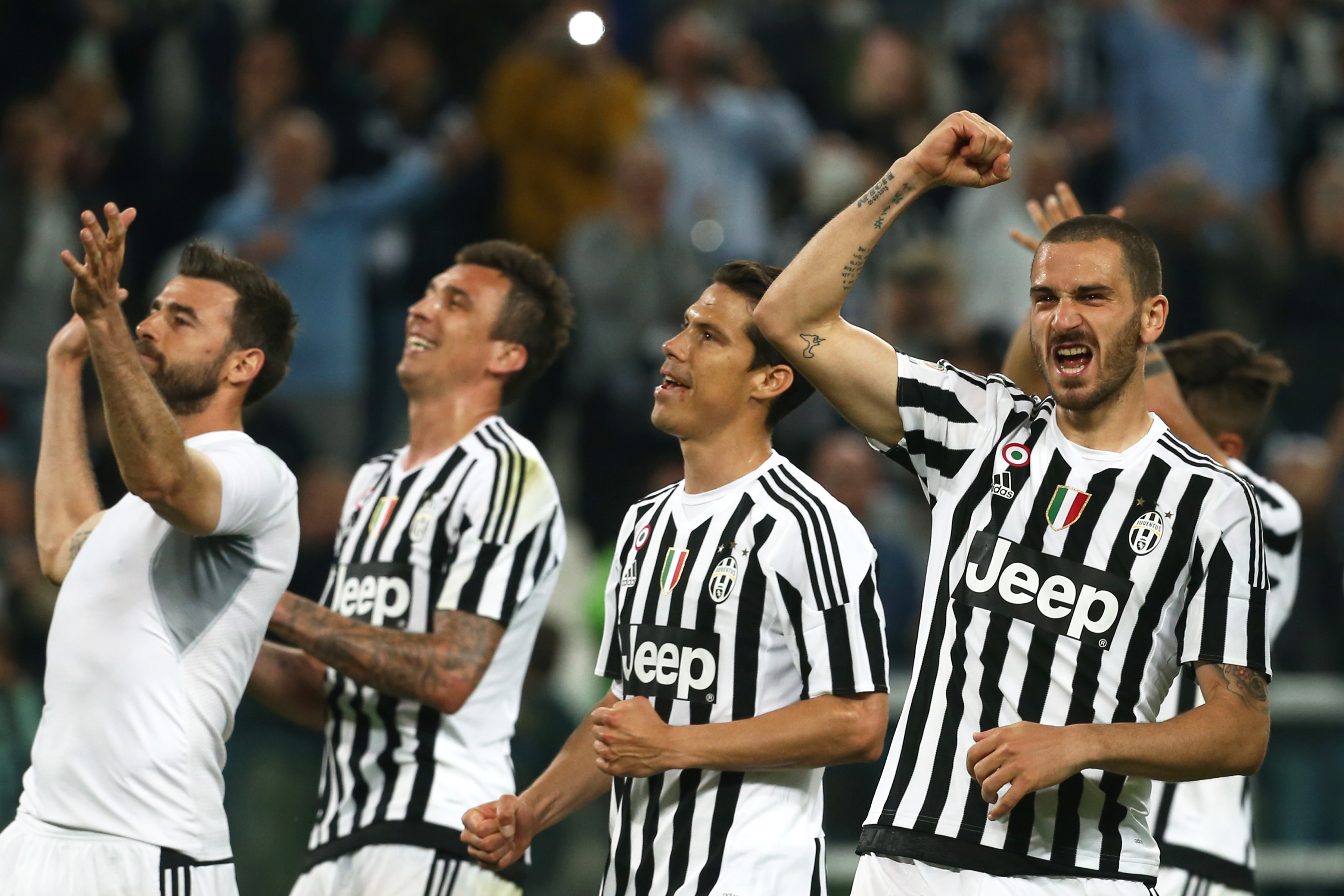 Juventus win Serie A; match-fixing clouds Italy