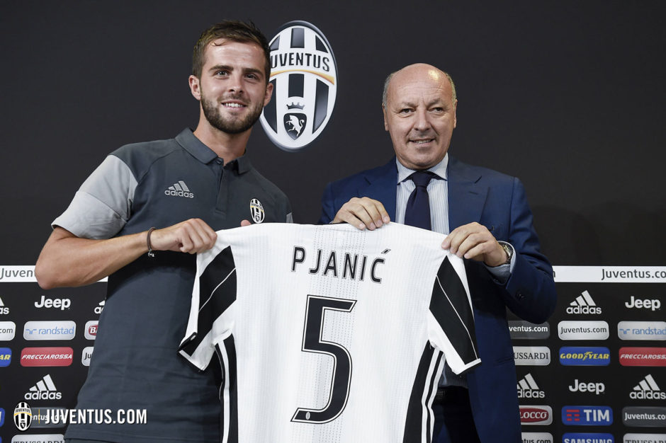 pjanic jersey number