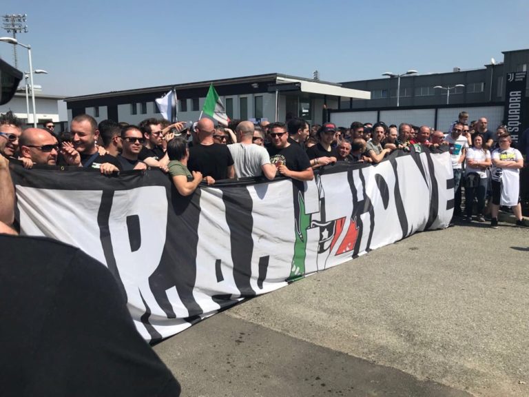 Juventus ultras at Vinovo -Juvefc.com