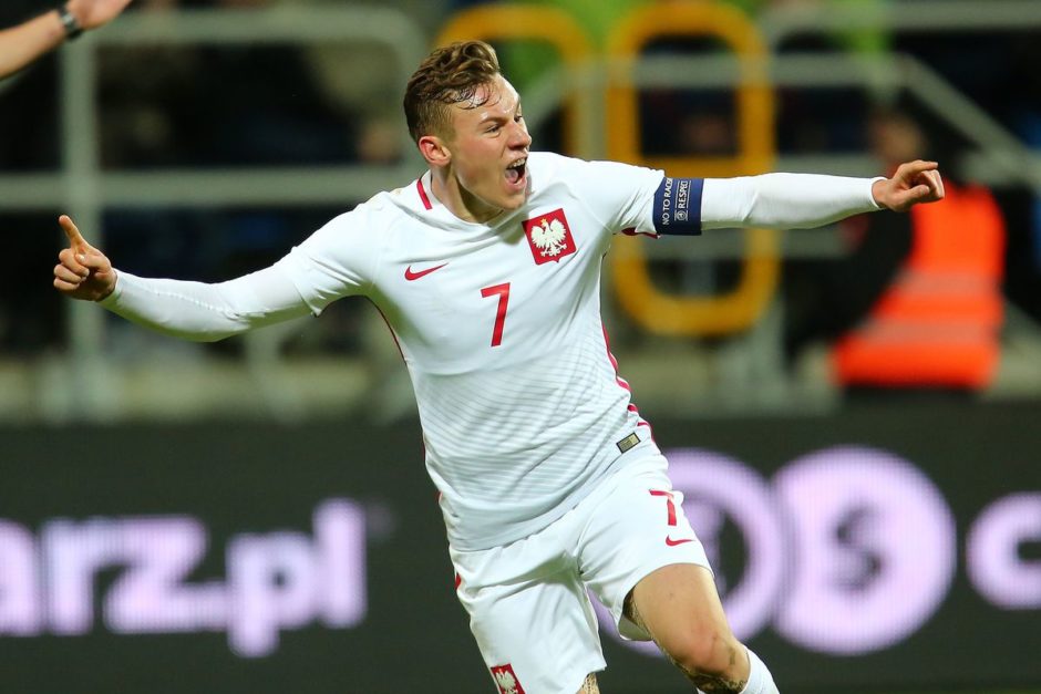 Juventus following Szymon Zurkowski