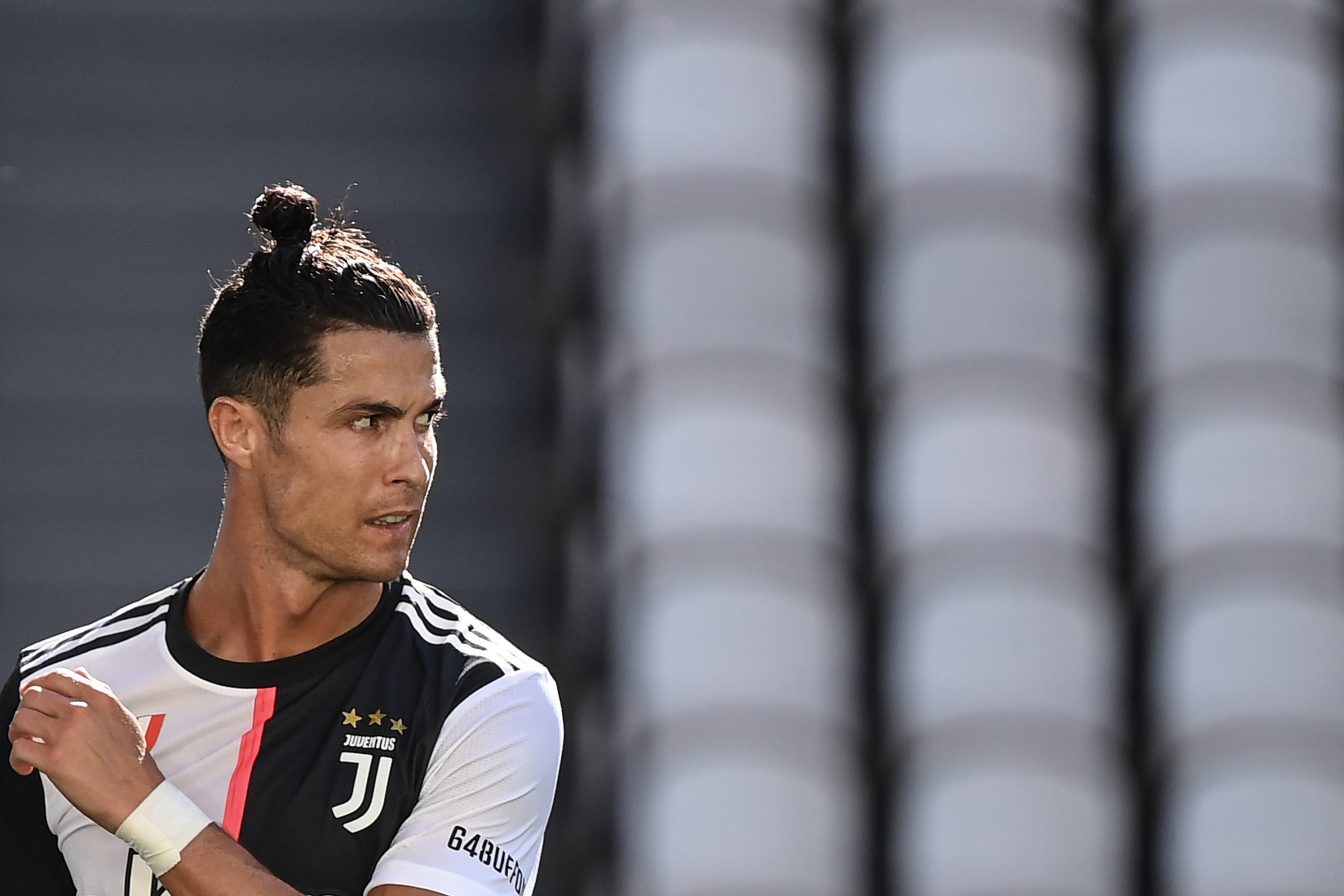 Cristiano Ronaldo baffles fans with unnecessary new headband as he helps  Juventus beat old rivals Atletico Madrid – The US Sun | The US Sun