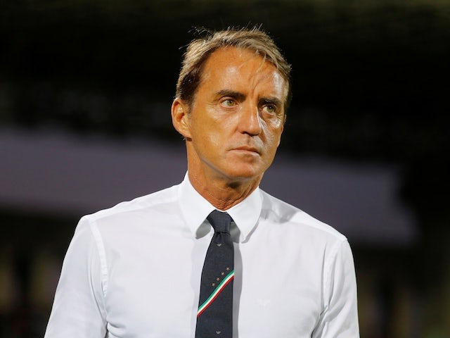 Roberto Mancini Gives His Opinion On Who Will Win Serie A This Season Juvefc Com