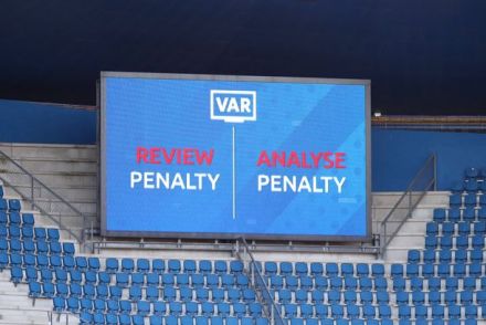 VAR