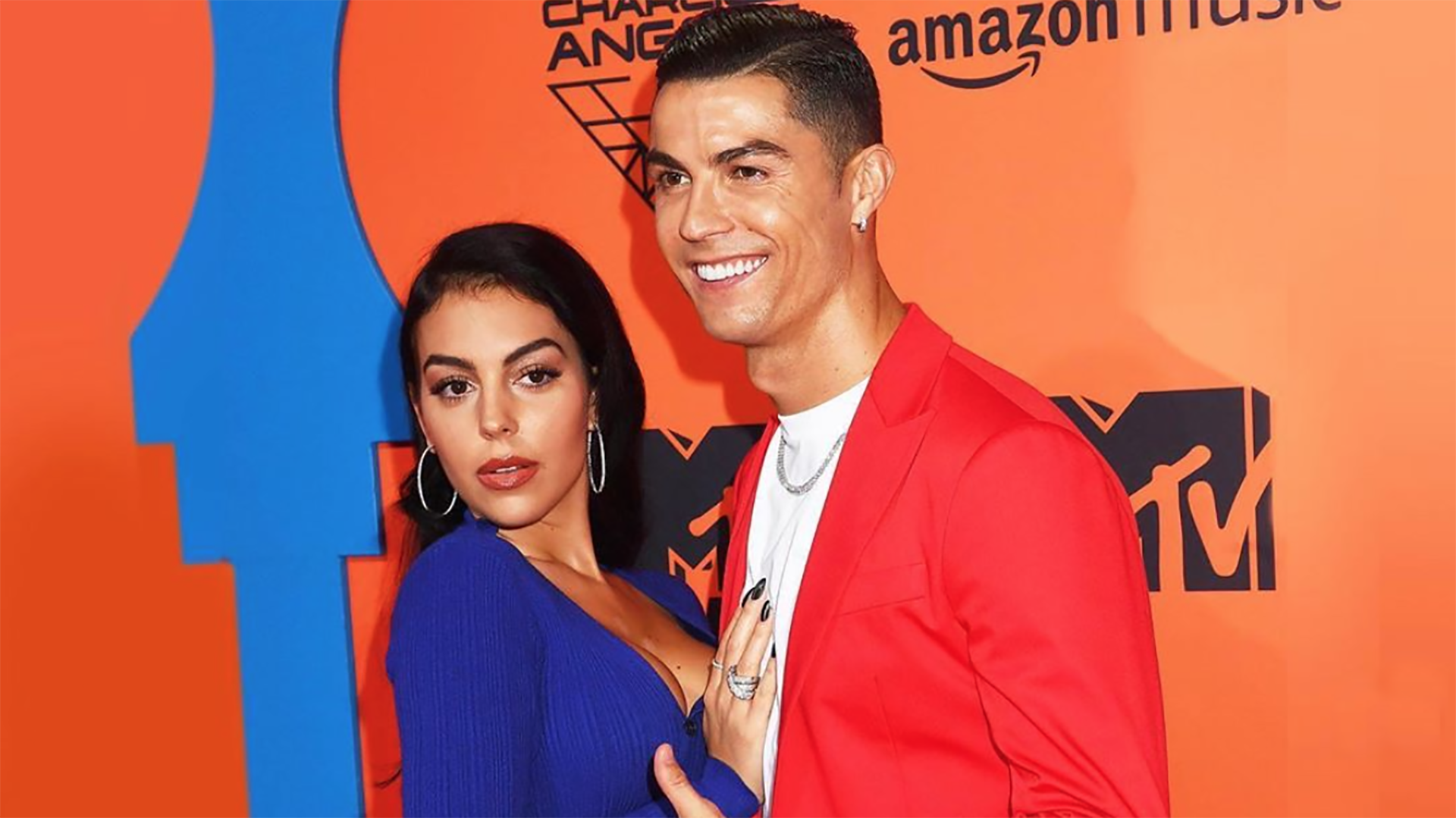  “He’s staying,” Ronaldo’s partner gives update on his future