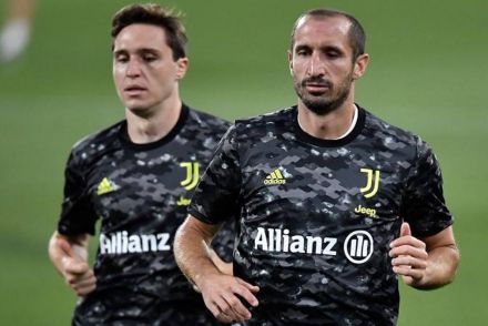 Chiellini Dybala