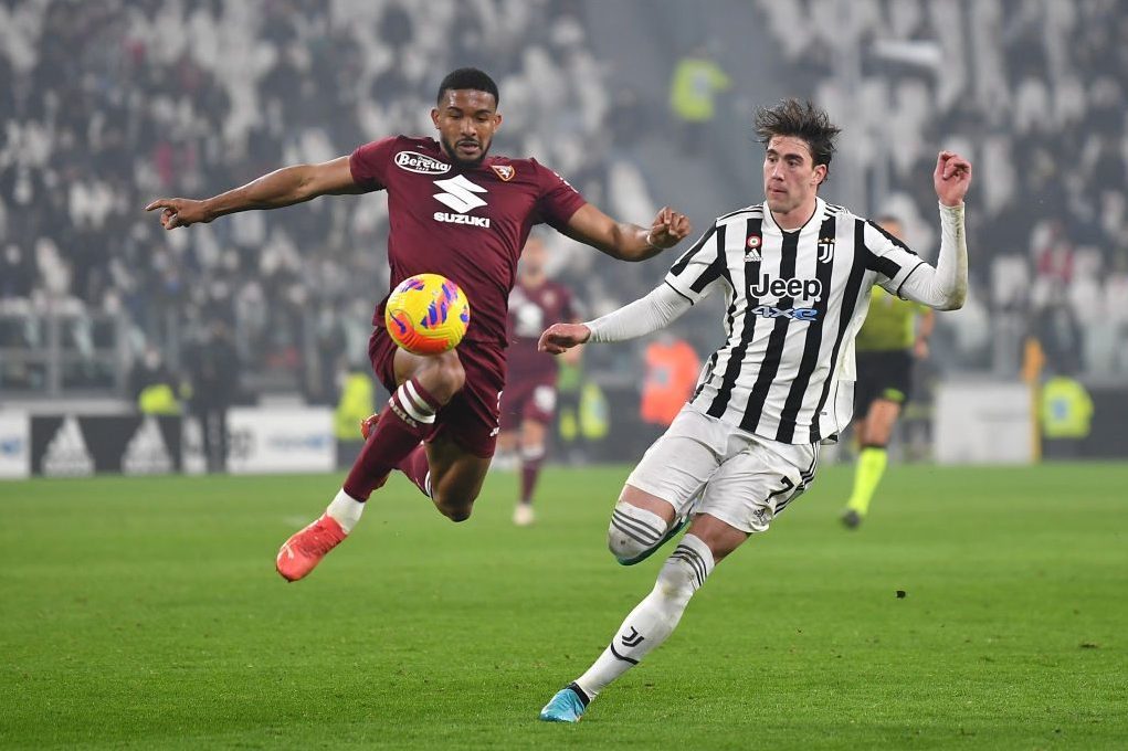 Juventus confirm Gleison Bremer transfer in €50m move from Torino