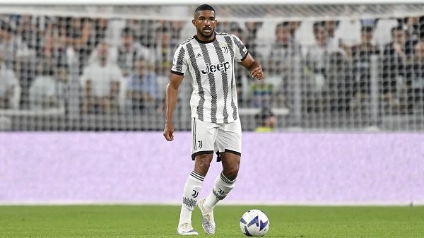 Juventus slap €80-million price tag on Tottenham transfer target thumbnail