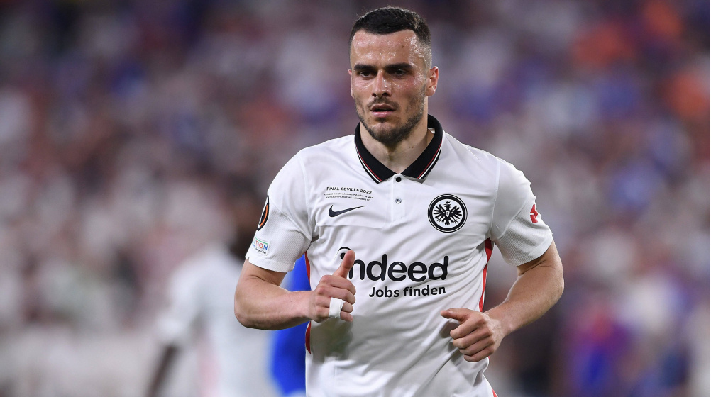 Eintracht Frankfurt director confirms the imminent departure of Kostic  -Juvefc.com