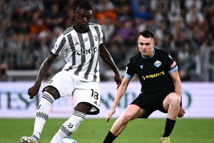Kean playing for Juventus