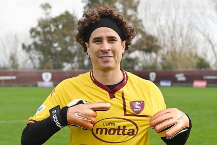 Salernitana Ochoa