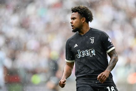 McKennie playing for Juventus