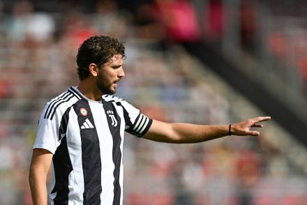 Manuel Locatelli in Juventus pre-season