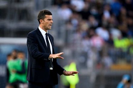 Thiago Motta managing Juventus