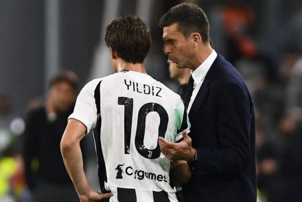 Yildiz with the number 10