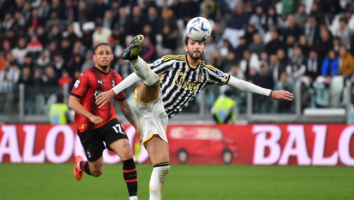 AC Milan v Juventus