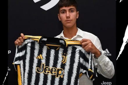 Javier Gil signing for Juventus