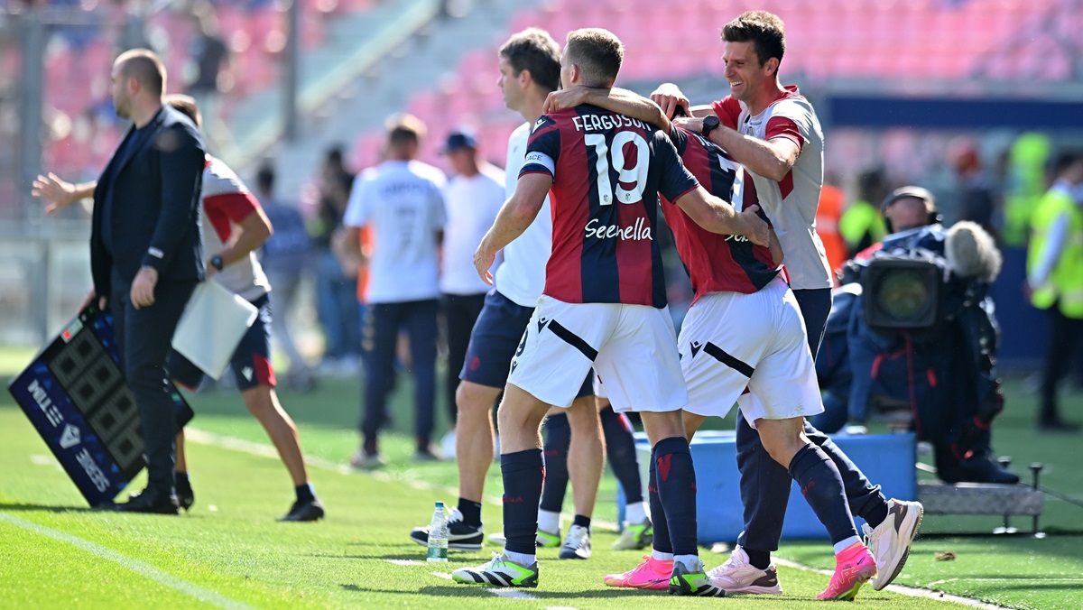 Lewis Ferguson with Thiago Motta