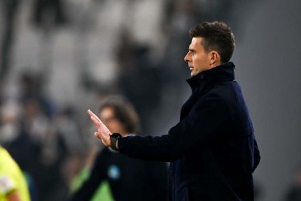 Motta on the sidelines