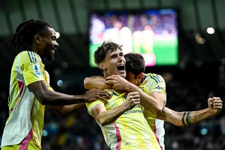 Juventus youngster Savona celebrates scoring against Udinese