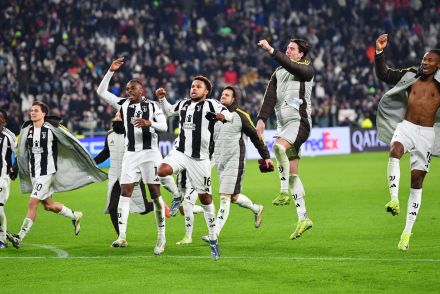 Juventus players celebrating v Manchester City