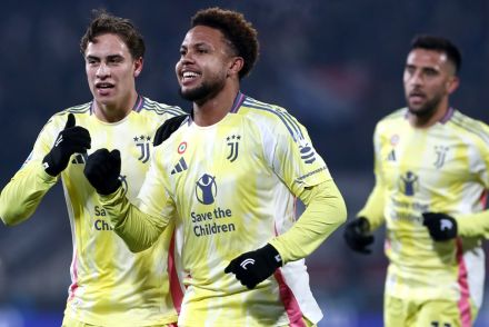 Mckennie celebrating scoring against Monza