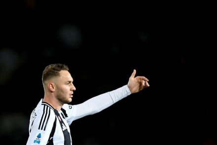 Teun Koopmeiners in Juventus colors