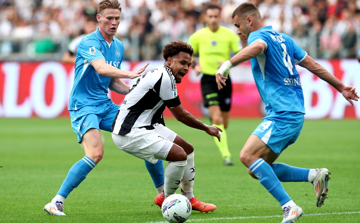 Mckennie v Napoli