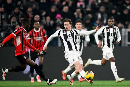 Kenan Yildiz against Milan