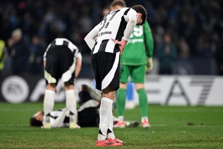Napoli v Juventus