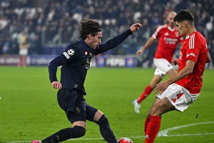 Dusan Vlahovic, Antonio Silva