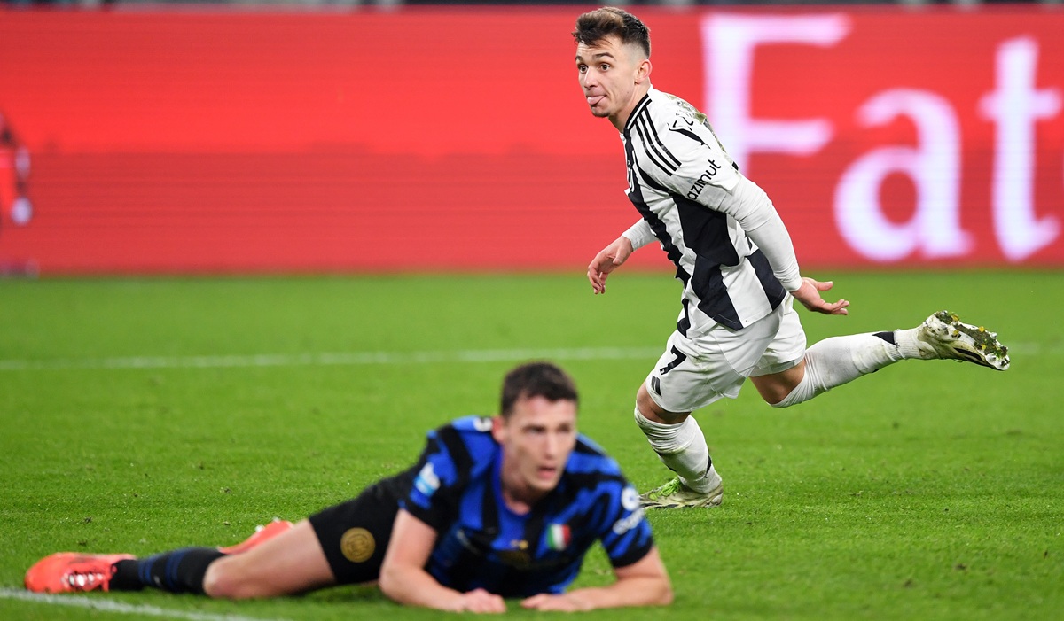 Francisco Conceicao scoring against Inter Milan