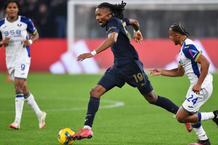 Khephren Thuram v Verona