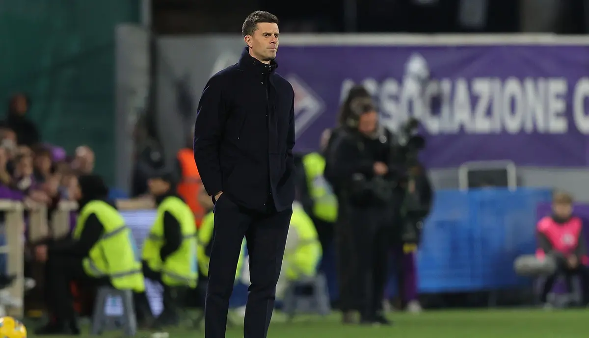 تیاگو موتا در حال مربیگری