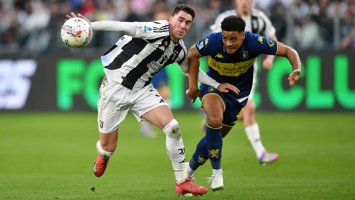 دوسان ولاهوویچ در بازی مقابل جنوا