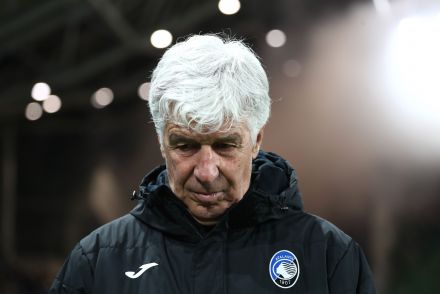 Gian Piero Gasperini looking on