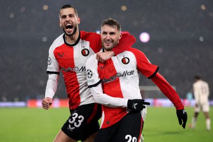 David Hancko with former Feyenoord teammate Santi Gimenez