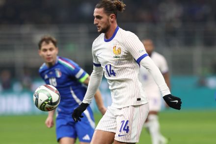 Adrien Rabiot in action for France