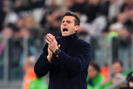 Thiago Motta encouraging his players against Empoli