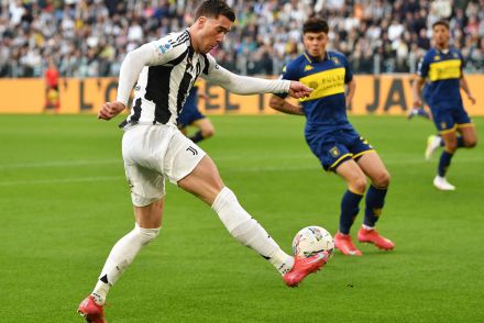 Dusan Vlahovic against Genoa