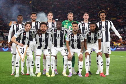Juventus players ahead of Roma clash