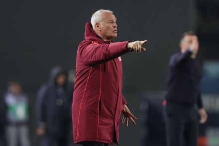 Claudio Ranieri on the sidelines