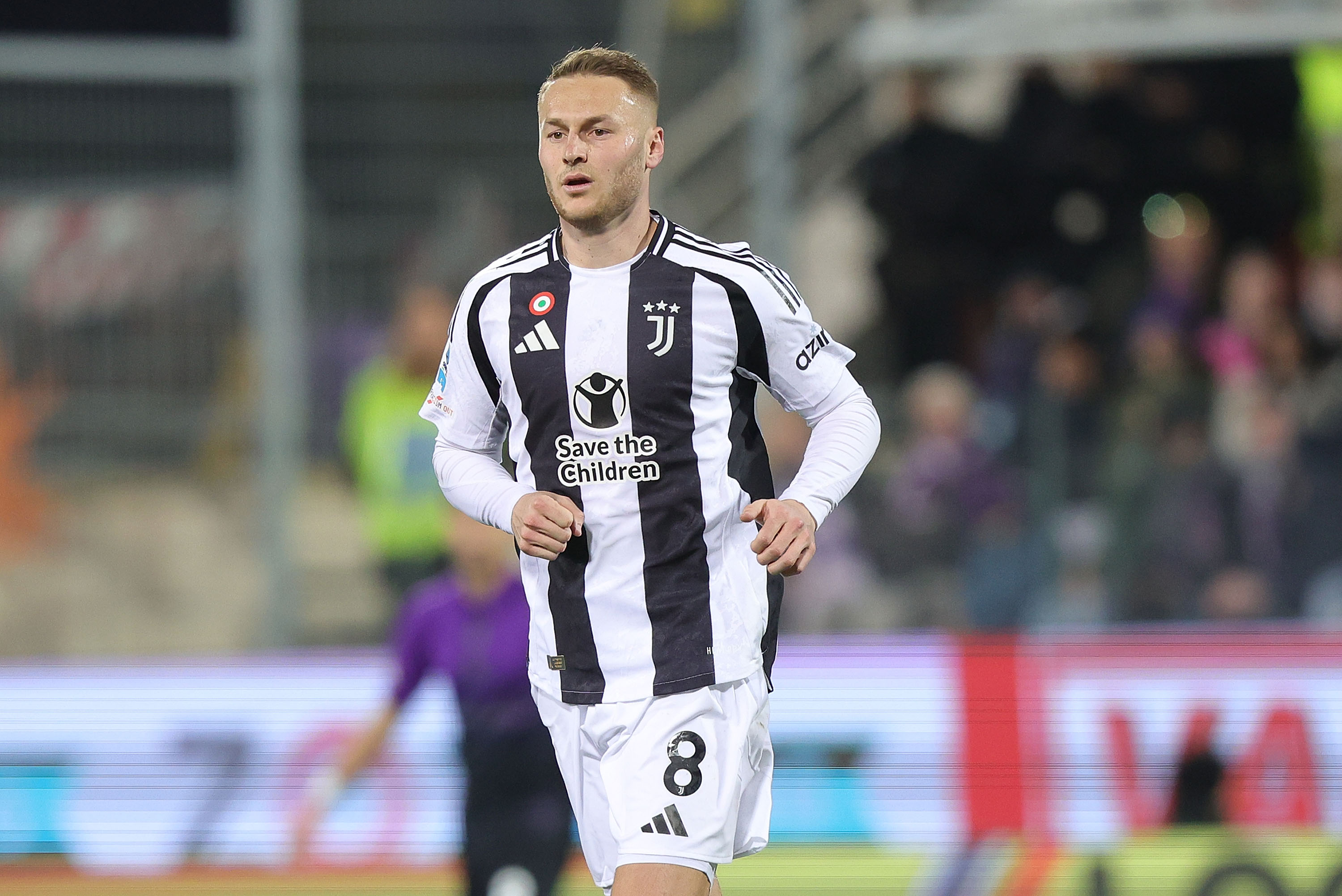 Teun Koopmeiners on the pitch for Juventus