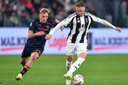 Teun Koopmeiners in action for Juventus