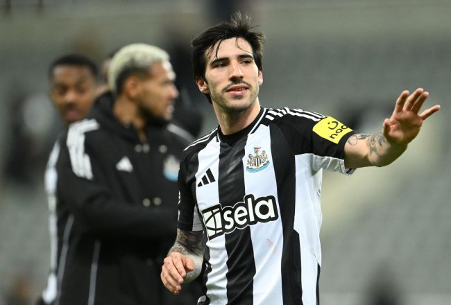 Sandro Tonali during a Newcastle match
