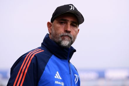 Igor Tudor looking on