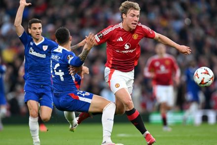 Hojlund v Athletic Bilbao