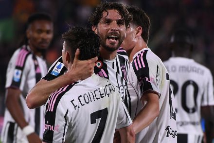 Locatelli celebrating against Venezia