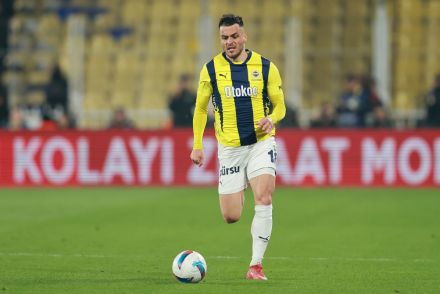 Filip Kostic in action for Fenerbahce