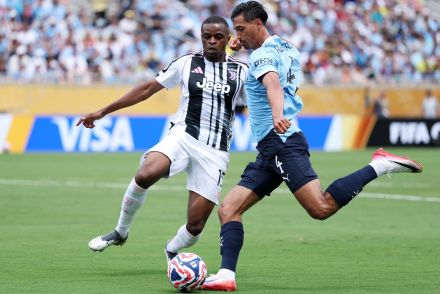 Kalulu v Man City